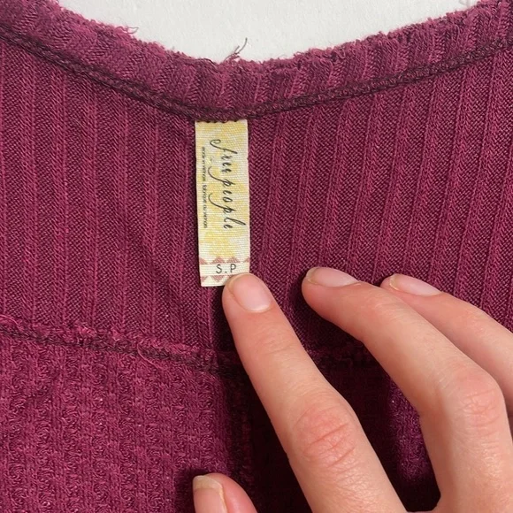 FREE PEOPLE flowy waffle knit long sleeve top - Picture 4 of 6